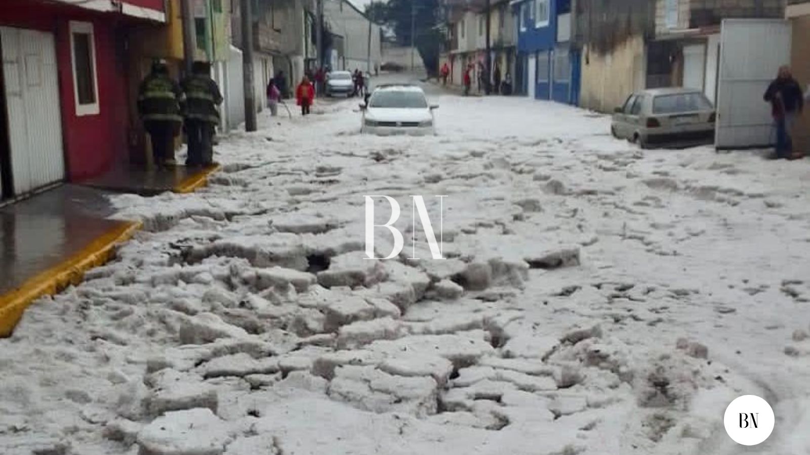 Granizada y lluvias, provoca  Caos vial en Toluca